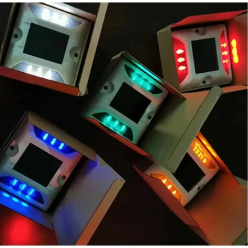 Factory Direct  LED solar cat eye Road Stud Flashing Road Marker Buried Raised Pavement Marker Traffic Guide Beacon