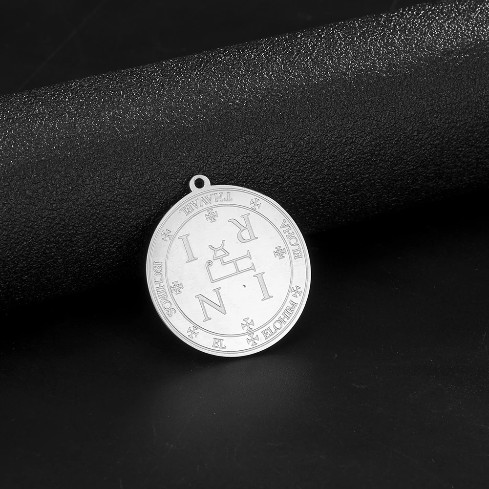 Steel Color Pattern English round brand Pendant Corrosion do not Blacken For Women Men Necklaces Vintage Amulet Jewelry