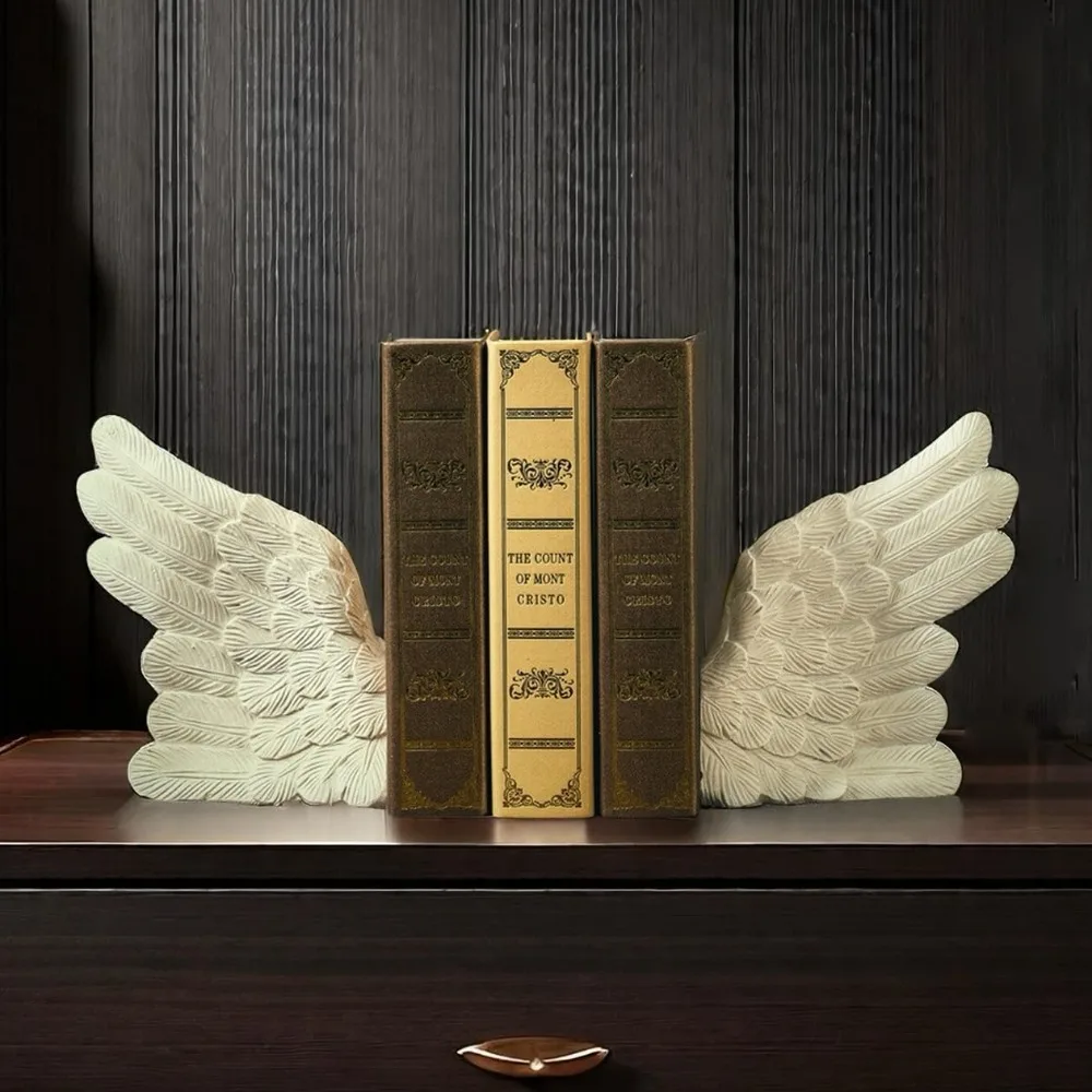 Home Decor Lucky Wings Statue Heavy book staples Elegant resin bookshelf room Office desk decor