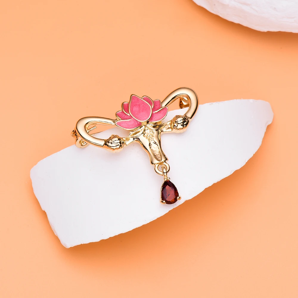 الإبداعية لوتس الرحم مع كريستال بروش دبوس أمراض النساء الطبية معاطف للأطباء والممرضات النساء مجوهرات التلبيب المهبل شارة الهدايا