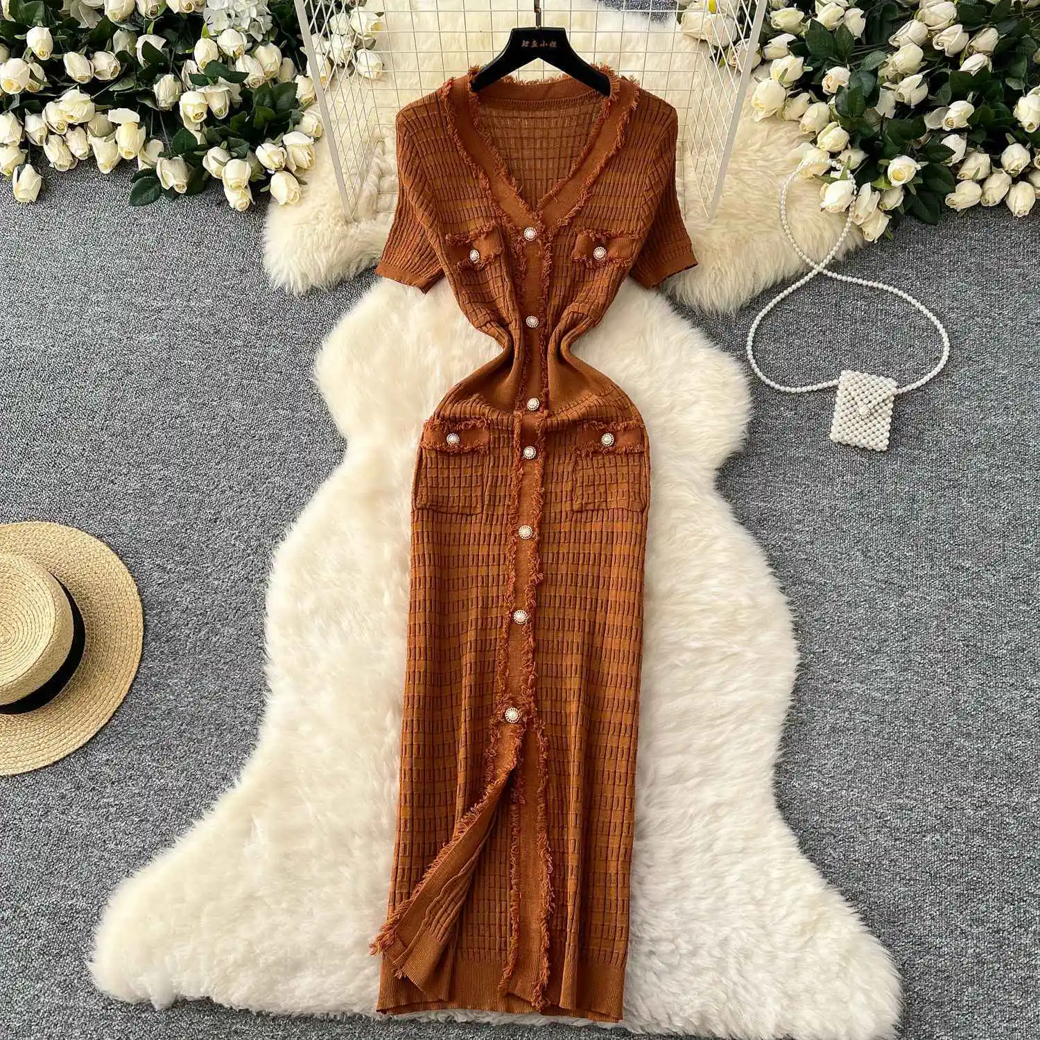 

Luxury High-end Vintage V-neck Metal Single-breasted Knit Slim Long Dress Women Spring Summer Dress Fringe Party Evening Gown