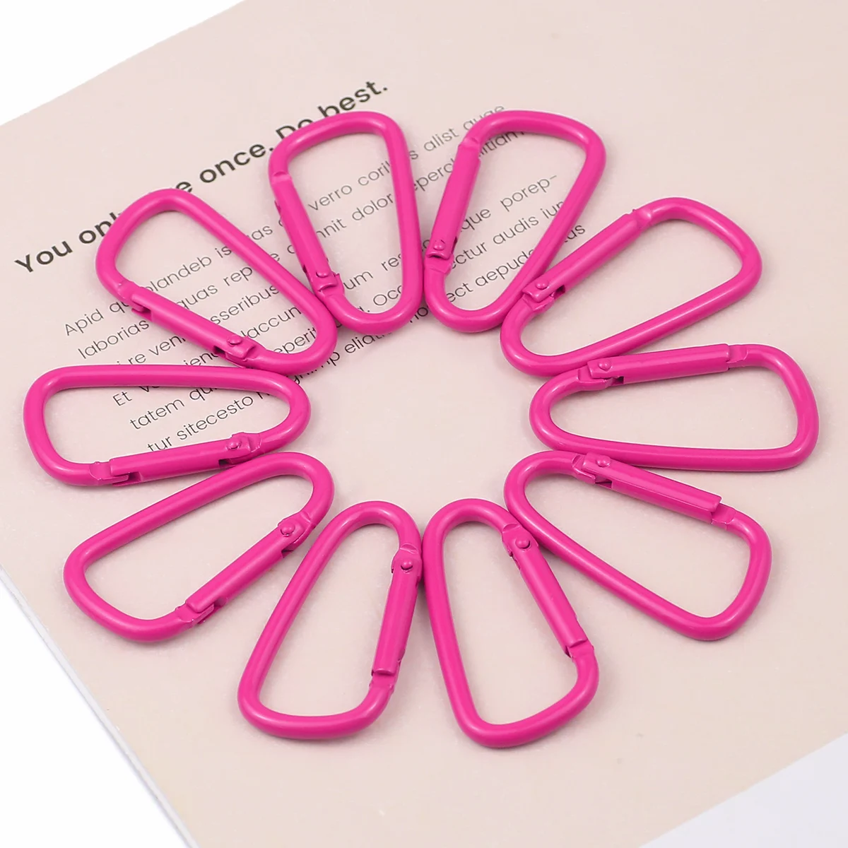 

46mm Zinc Alloy D-Ring with Rose Red Lacquer Finish Handmade DIY Jewelry Making Suitable Beaded Bags Wallets Buckles Accessories