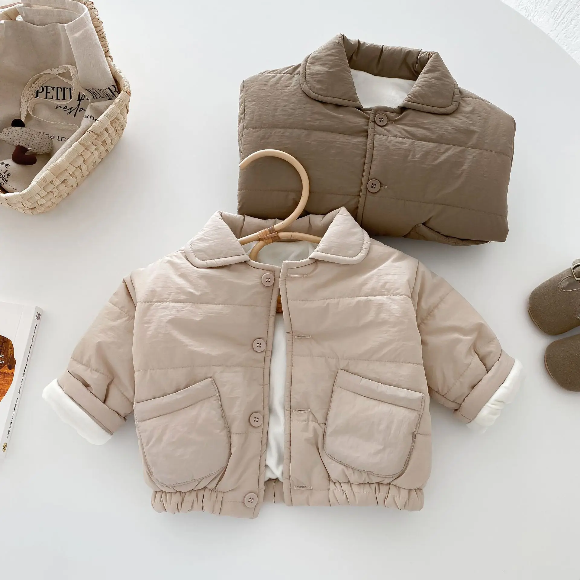

Children's Korean Version with Plush and Thick Cotton Coat, Men's and Women's Warm Jacket, Fashionable for Baby Boys and Girls