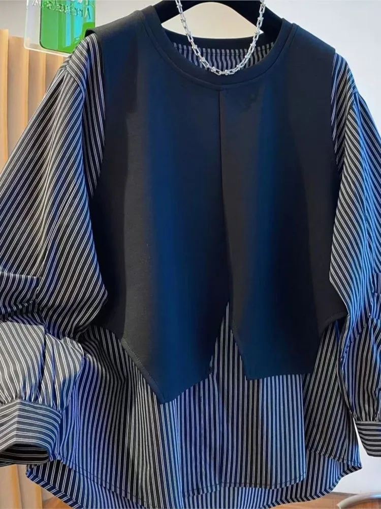 เสื้อเชิ้ตลายทางสไตล์แพทช์เวิร์คแบบสองชิ้นหลอกๆ สำหรับผู้หญิง แขนยาว ทรงหลวม ดีไซน์ไม่ซ้ำใคร สวมใส่สบาย ระบายอากาศได้ดี