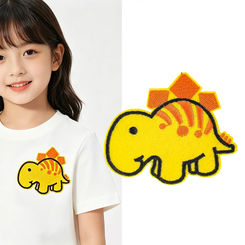 Cartoon Gelber Dinosaurier Aufbügelbarer Bestickter Aufnäher Niedliches Tier Aufnähbare Applikation für Kinderkleidung Rucksack DIY Deko Bastelgeschenk – Detail 5