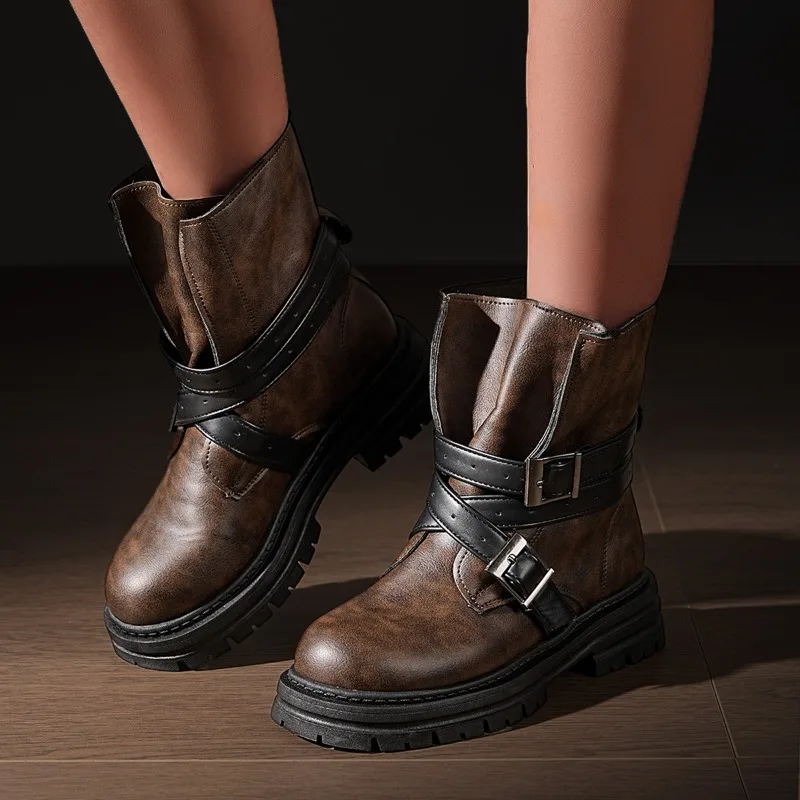 

Новинка 2023 года, женские модные ботинки средней длины, хлопковые сапоги на платформе с круглым носком и пряжкой на блочном каблуке