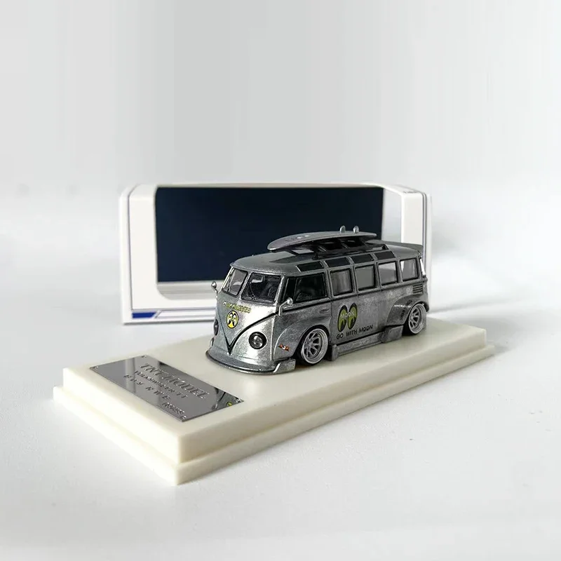 

TNT 1:64 Model Car T1 Bus RWB Wide Body Alloy Die-Cast Vehicle Collection -Raw Silver Coating