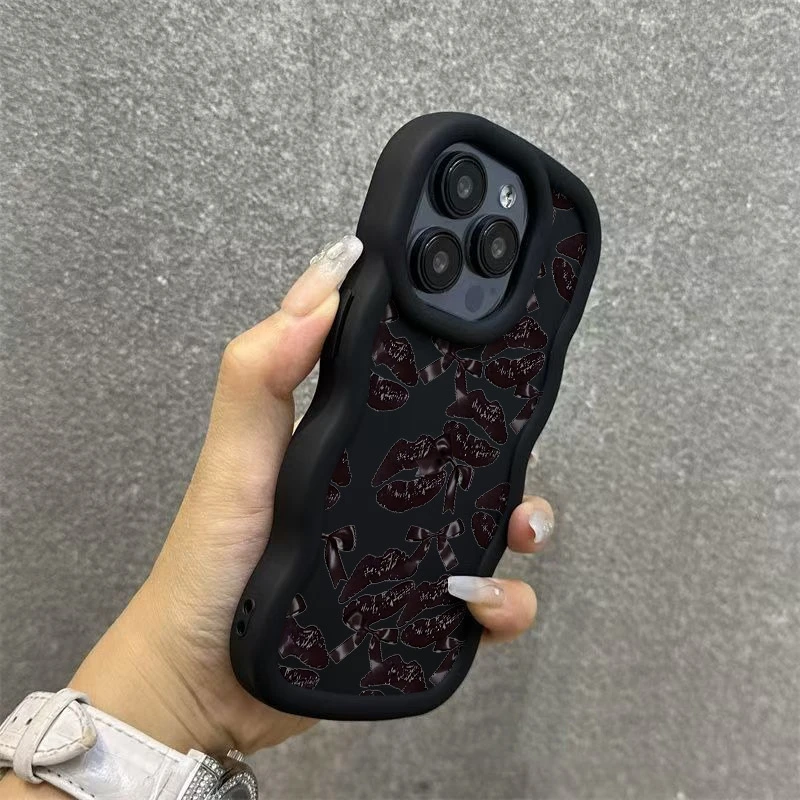 حافظة هاتف منحنية متموجة شفاه سوداء مثيرة لهاتف Realme 14 13 12 11 Pro Plus 5G 14X 14T 10 9i 8 C75 C65 C67 C63 C61 C55 C53 C51S