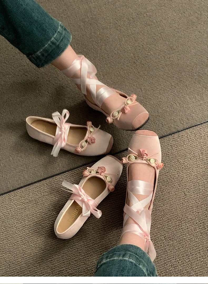 Designer-Kreuzriemen-Damenschuhe im Mary-Jane-Stil, modische Schuhe mit eckiger Zehenpartie und Schleifenverzierung, bequeme Damen-Ballerinas. – Detail 11