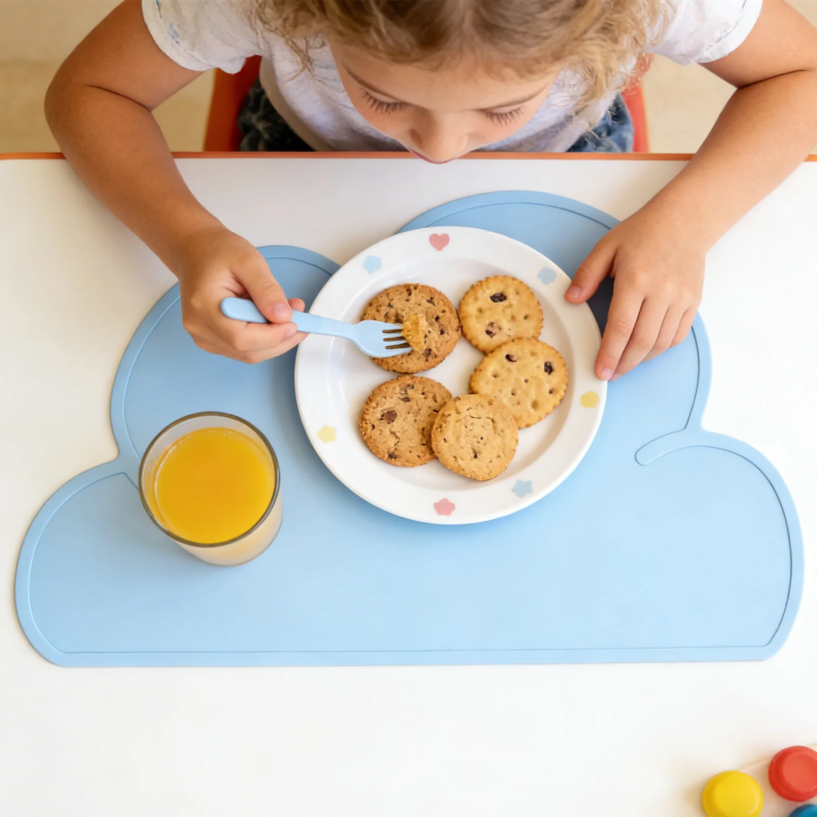 

2Pcs Children's Silicone Placemat Cloud Shape Non Slip Toddler Food Mat Dining Table Baby Eating Mat Travel Portable Washable