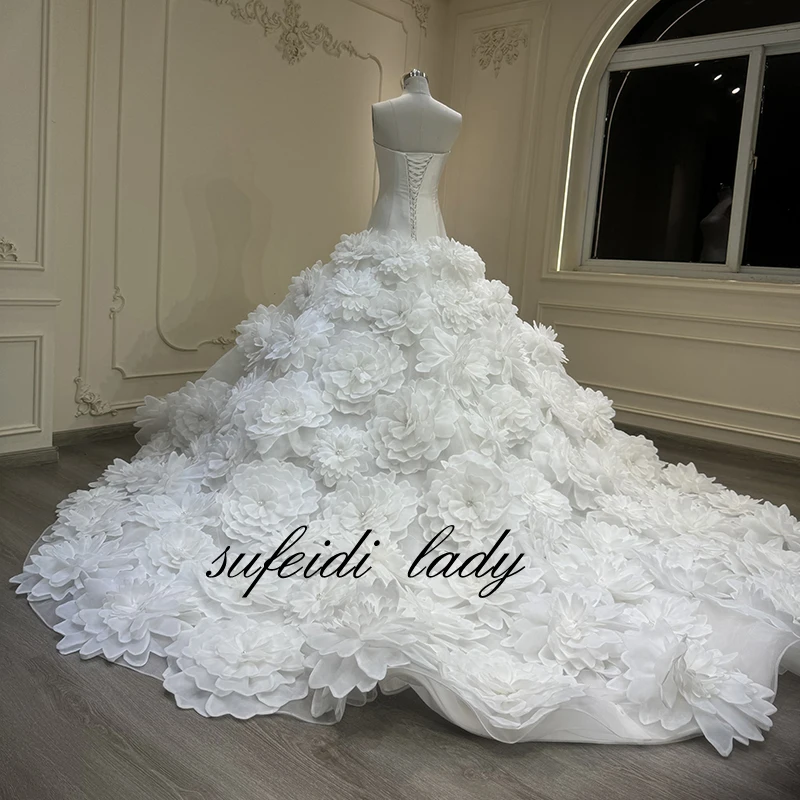 2025 new fishtail wedding dress handmade flower small tail wedding dress with chest design waist fishtail