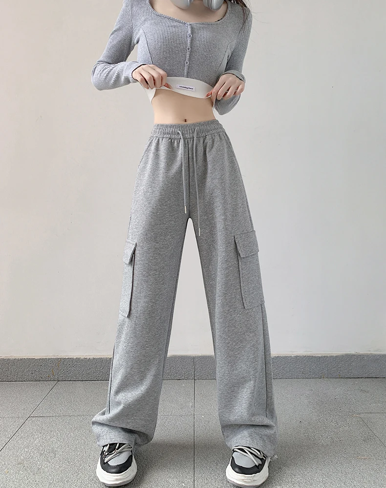 Women's Autumn Winter Fleece Lined Warm Sweatpants with Big Pockets Cargo Pants Sporty Casual Loose Wide Leg Pants