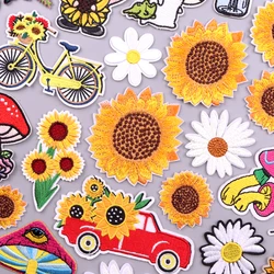 Sunflower Embroidery Patches For Clothing Thermoadhesive Patches For Clothes Cartoon Flower Sewing Fusible Patch Stickers Badges