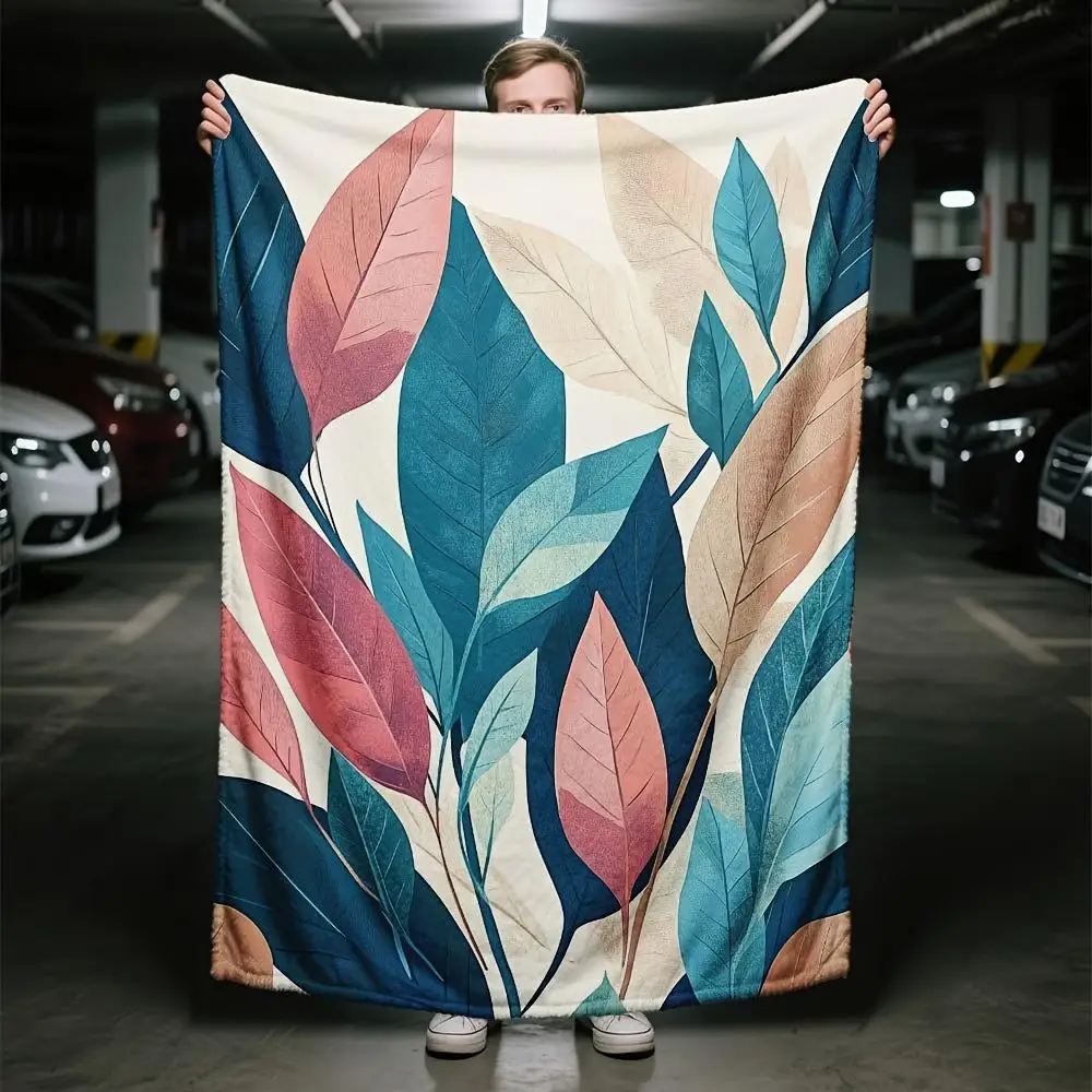 

1pc Tropical leaf print blanket, polyester fabric - suitable for all seasons, sofa blanket, travel companion - machine washable.