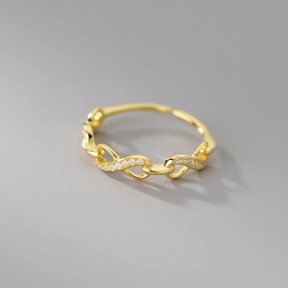 Endless Love Fashion Chain Ring Twisted Design 8 Shape Open Finger Ring Light Luxury 2026 New Jewelry For Women Daily Wear Party