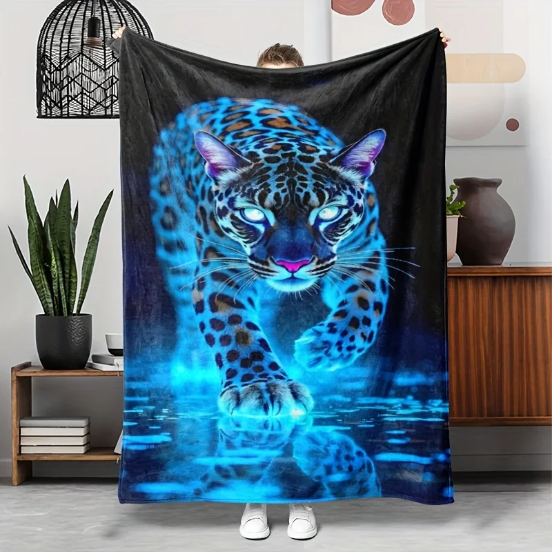 1pc Vibrant Jaguar Print Flannel Blanket - Soft Polyester, All-Season, Multi-Purpose Cover for Couch, Camping, Travel, and More,