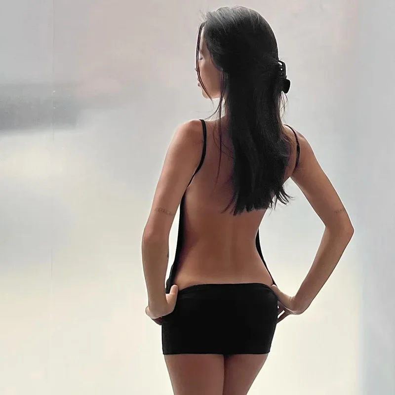 秋冬セクシーな背中の開いた Y2K 黒人女性ミニドレス衣装パーティークラブ誕生日ノースリーブボディコンショートドレス Vestido ギフト