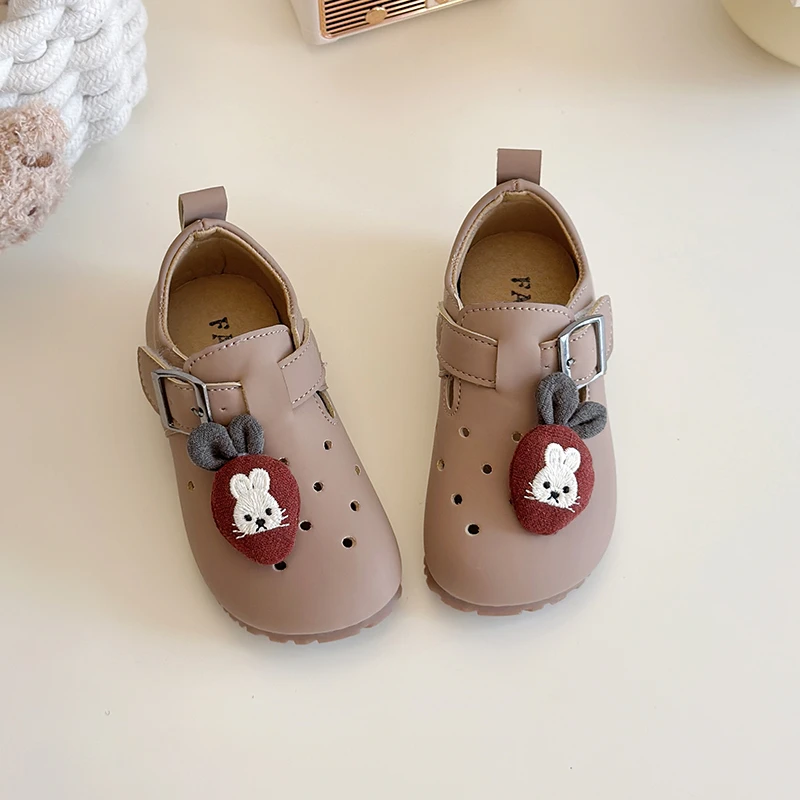 

Kids PU Leather Sandals Cute Felt Rabbit & Mushroom Design Closed Toe 2026 Spring Summer Casual Shoes Soft Sole Toddler Footwear