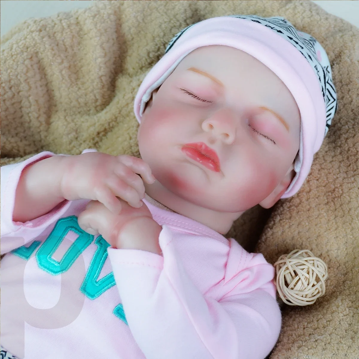 Hoge kwaliteit cadeau pasgeboren baby maat pop modieuze herboren pop verjaardagscadeau realistisch afgewerkt herboren pop pop cadeau schattig