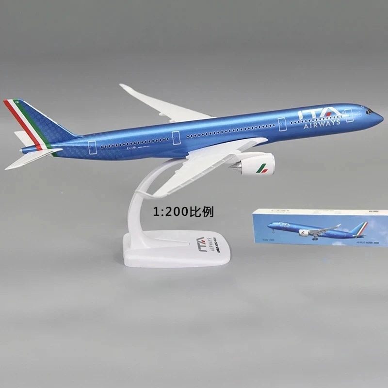 1/200 Scale A350 A350-900 Italy ITA Airline Aircraft Plastic ABS Assembly Plane Model Airplanes Model For Collection