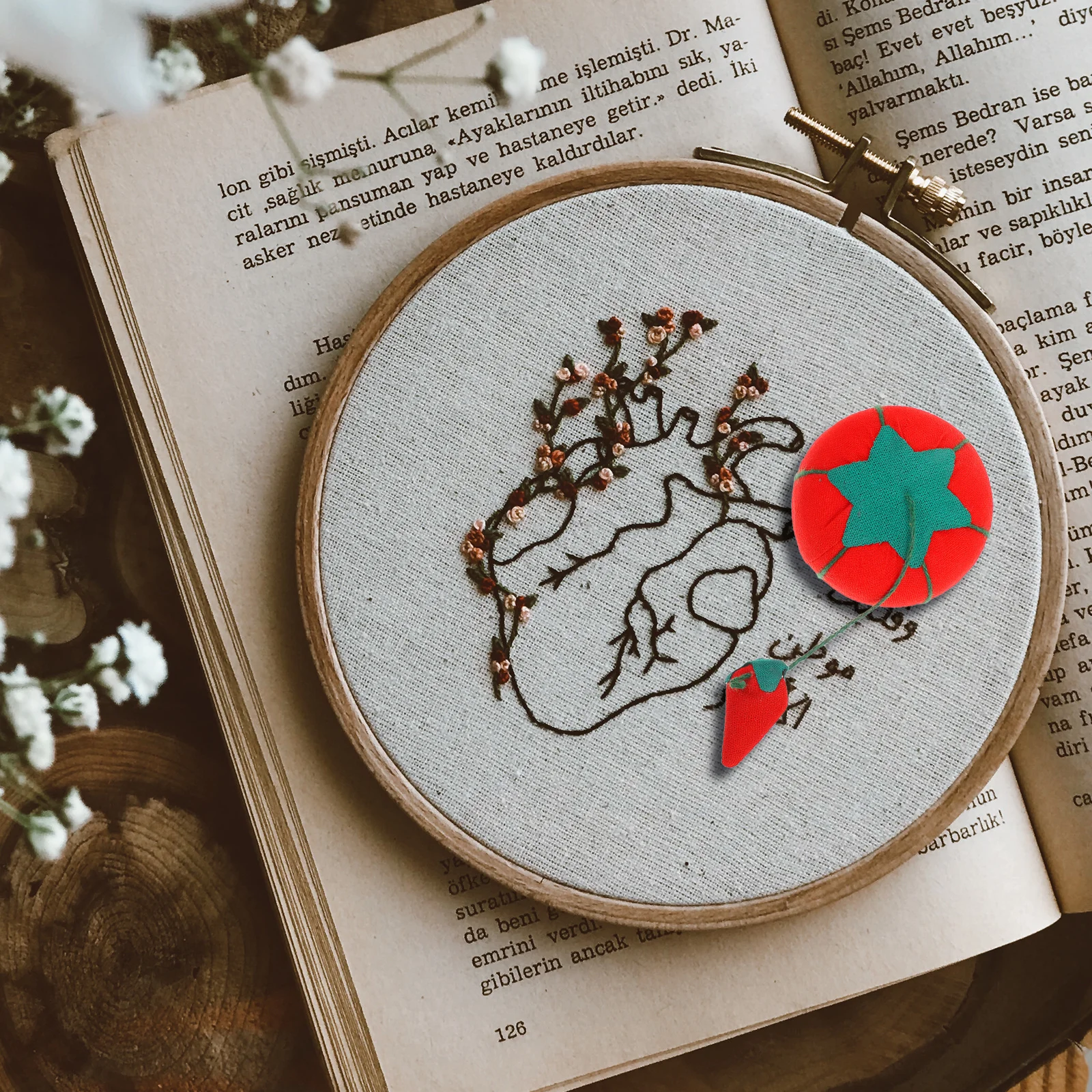 

10Pcs Tomato Shape Needle Pin Cushion DIY Sewing Organizer Handcraft Tool Portable Stitch Holder Pin Cushion Handcraft Tool