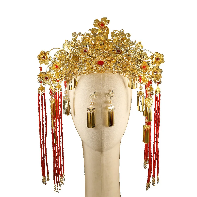 غطاء رأس الزفاف الفاخر ذو التاج الذهبي شرابة وثوب الظهر تاج Xiuhe الملابس الصينية اكسسوارات الزفاف الزفاف