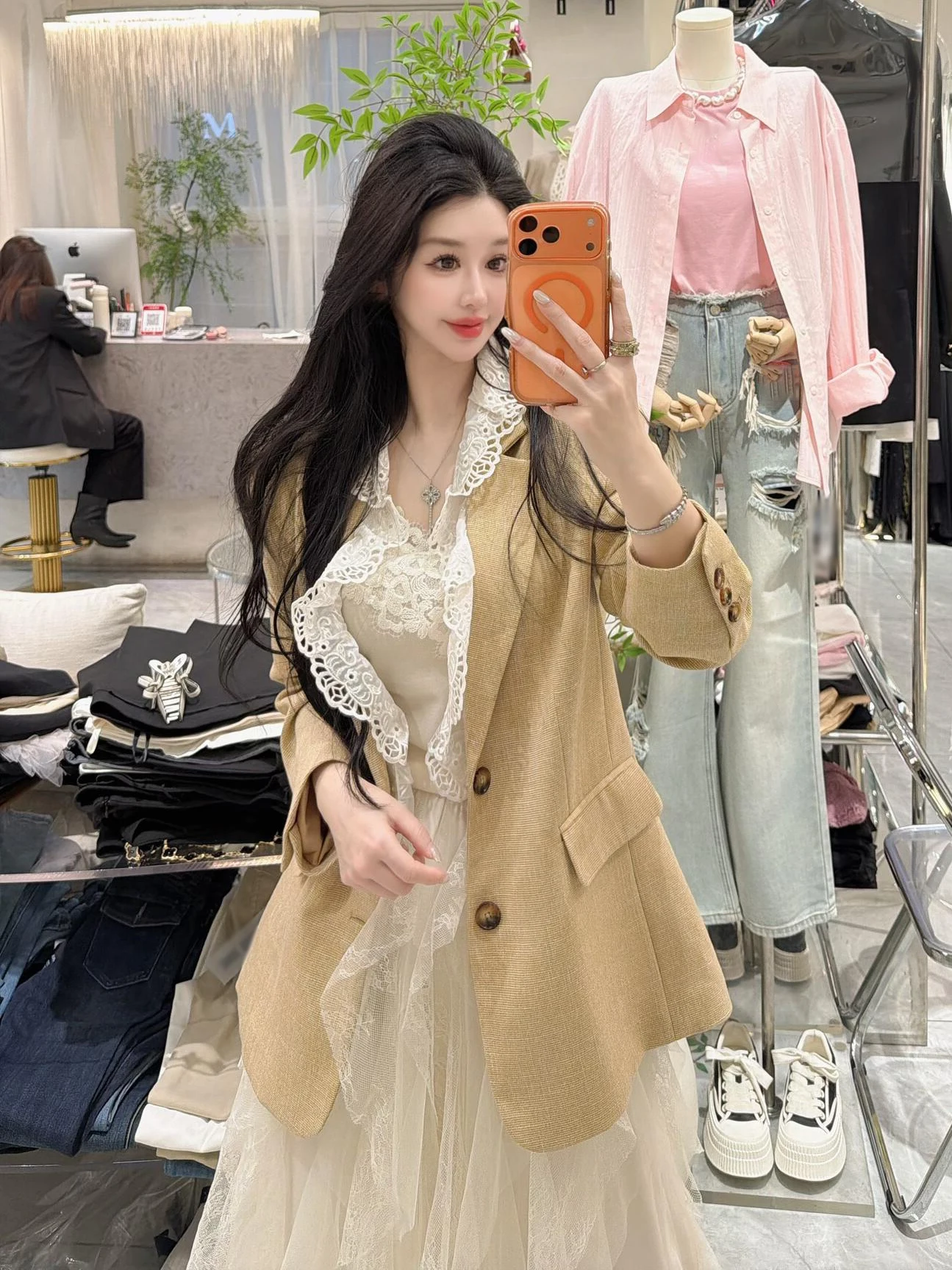 Elegant Shoulder Pad Suit Jacket for Women French Style Loose Fit Daily Wear Commute Friendly Long Sleeve Button up Top