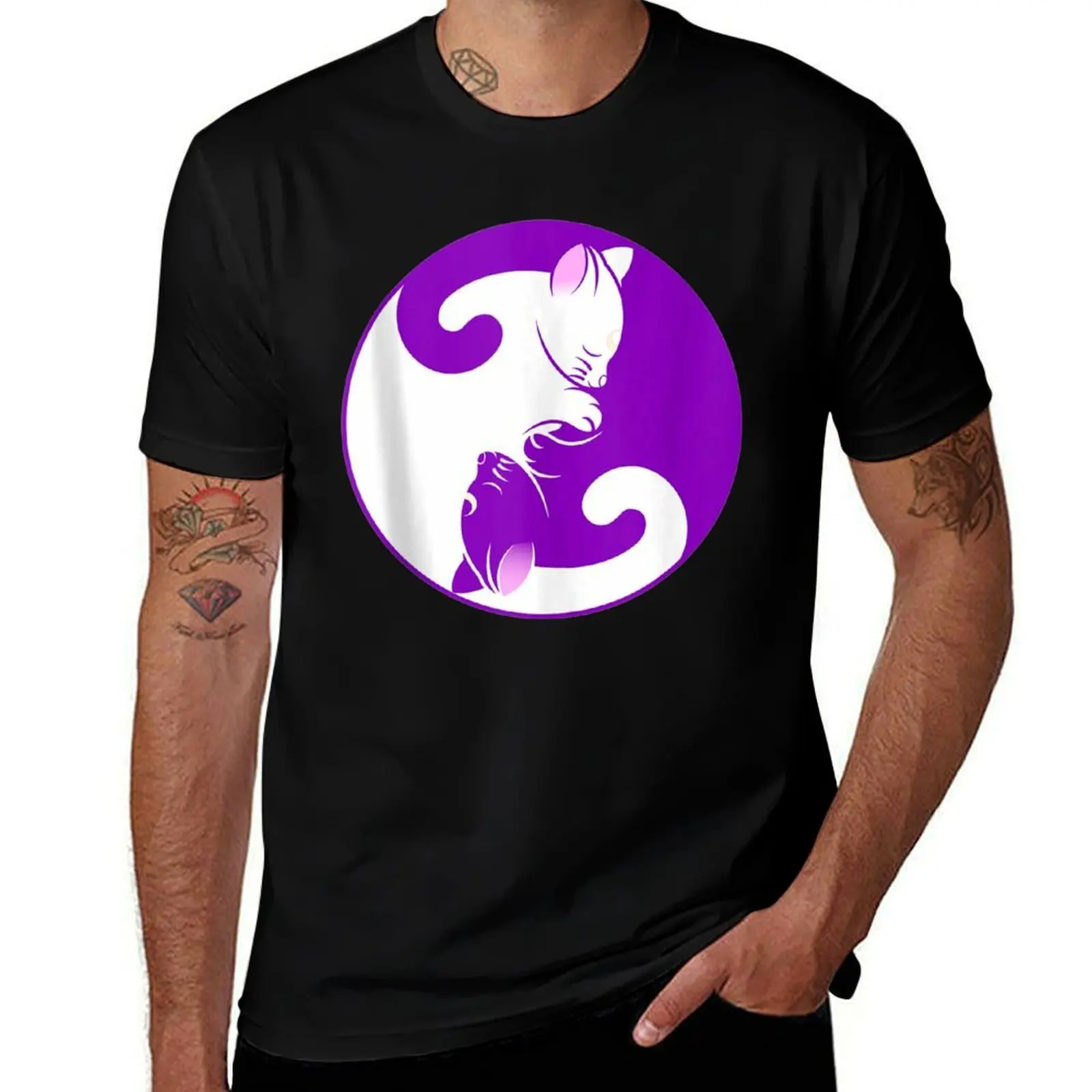 

Yin & Yang Cats Cute Meditation Cat Yoga T-Shirt man graphic t shirt men t shirt cotton 100% T-Shirt