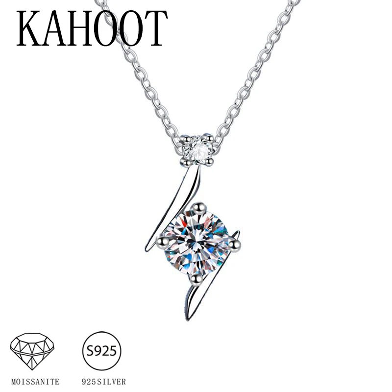 

Высококачественное ожерелье/чокер из стерлингового серебра 925 пробы с четырьмя зубцами из муассанита и звезды-молнии.