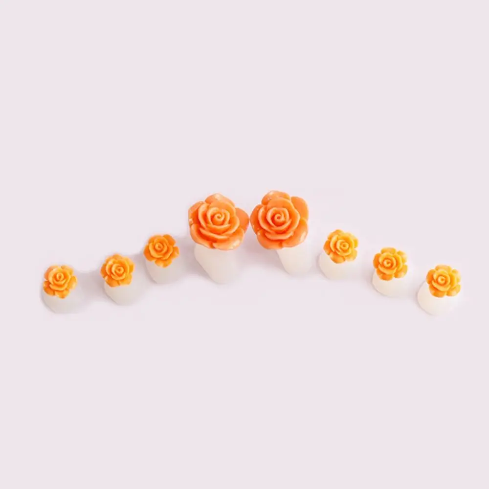 

Cute Rhinestones Soft Silicone Flower Daisy Manicure Pedicure Care Foot Finger Divider Toe Separator Nail Art Tool