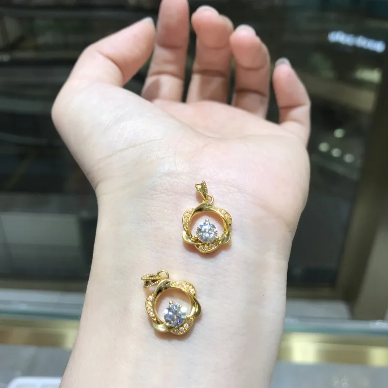 

Настоящее золото 18 карат, маленький кулон в виде подсолнуха для женщин, роскошный кулон AU750, ожерелье, ювелирные изделия, высококачественный подарок для банкета