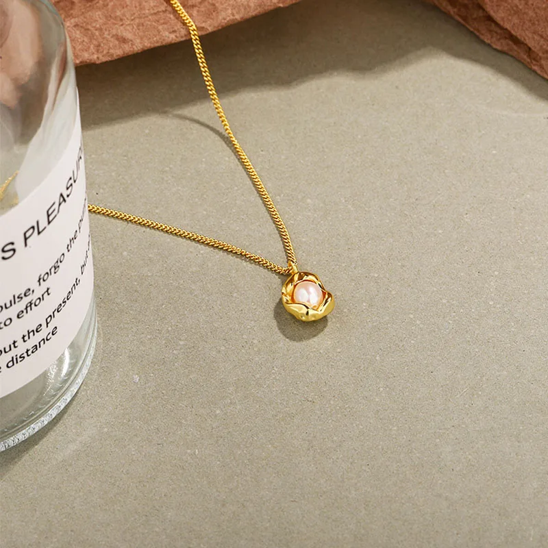 Silver Color Pearl Geometric Necklace Female Simple Design Niche Cold Wind Light Luxury Clavicle Chain Necklace Wholesale