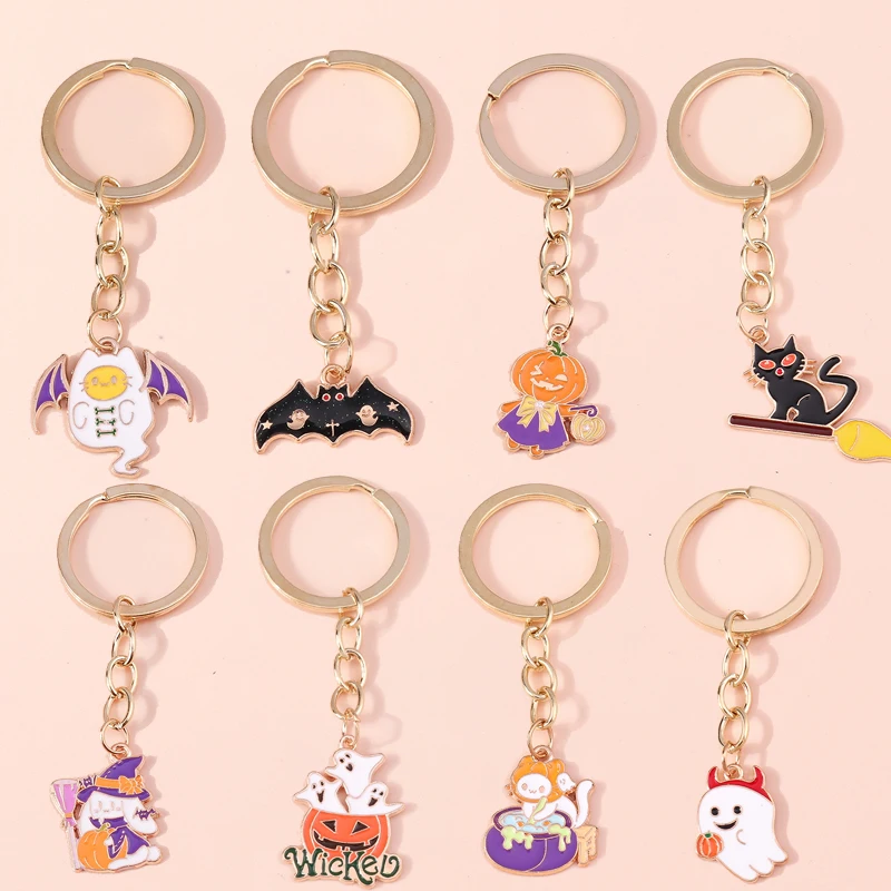 

Cute Enamel Pumpkin Keychain Halloween Ghost Bat Key Ring Pendants for Handbag Decor DIY Halloween Jewelry Accessories