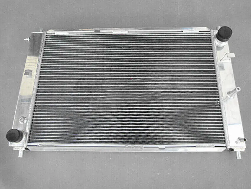 40MM Aluminum Radiator for 1997-2004 Ford Mustang GT/SVT 4.6L V8 MT 1998 1999 2000 2001 2002 2003