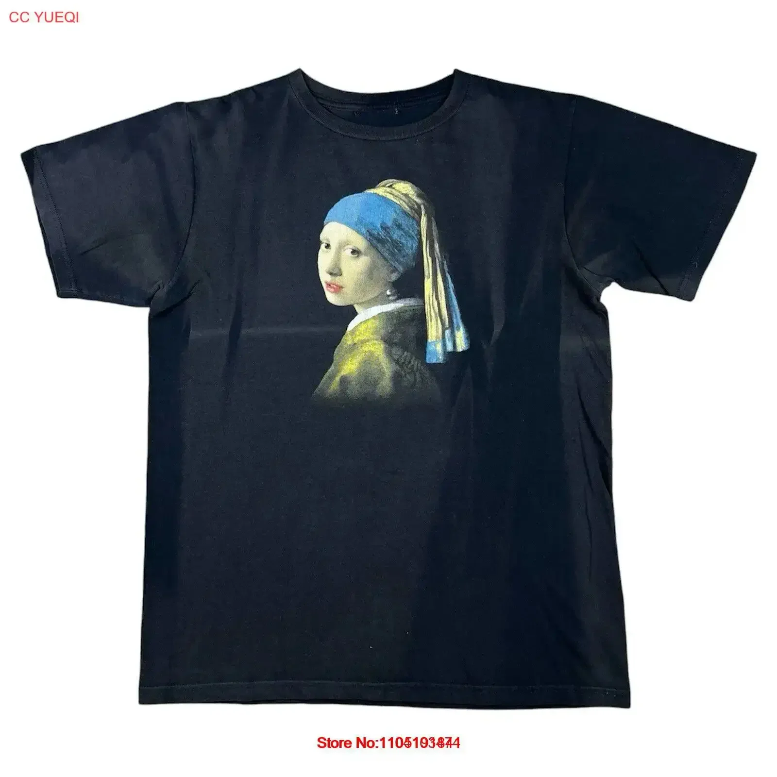 Vintage Johannes Vermeer Art T Shirt Girl With a Pearl Earring Medium Black vintage Washed Unisex Versatile Soft graphic homme