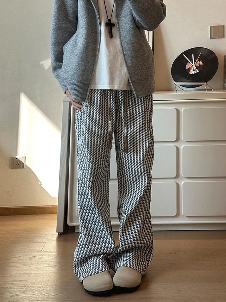 

Retro American Black Stripe Men's Sweatpants Autumn A-Line Pleated Knife Pants Drapey Straight Casual Trousers