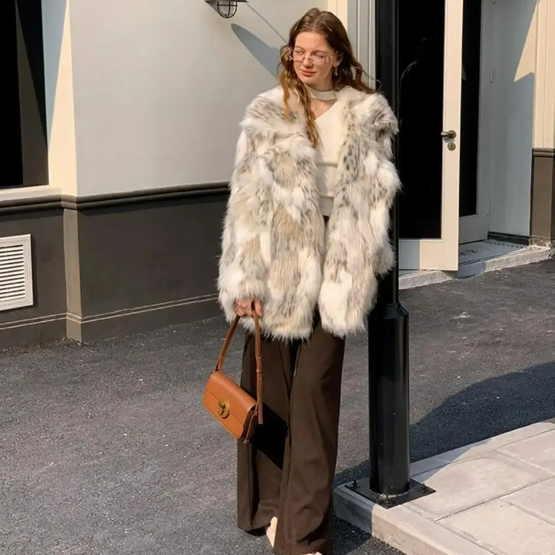 Damski płaszcz zimowy wysokiej jakości z kontrastowymi końcówkami, dużym kołnierzem, futrem, długim rękawem, ciepły, puszysty, z imitacji futra, luźny płaszcz wierzchni, 2025