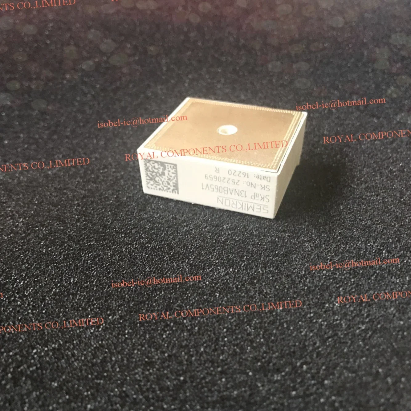 SKIIP13NAB065V1 13NAB065V1 SKiiP12NAB065V1 الوحدة الأصلية