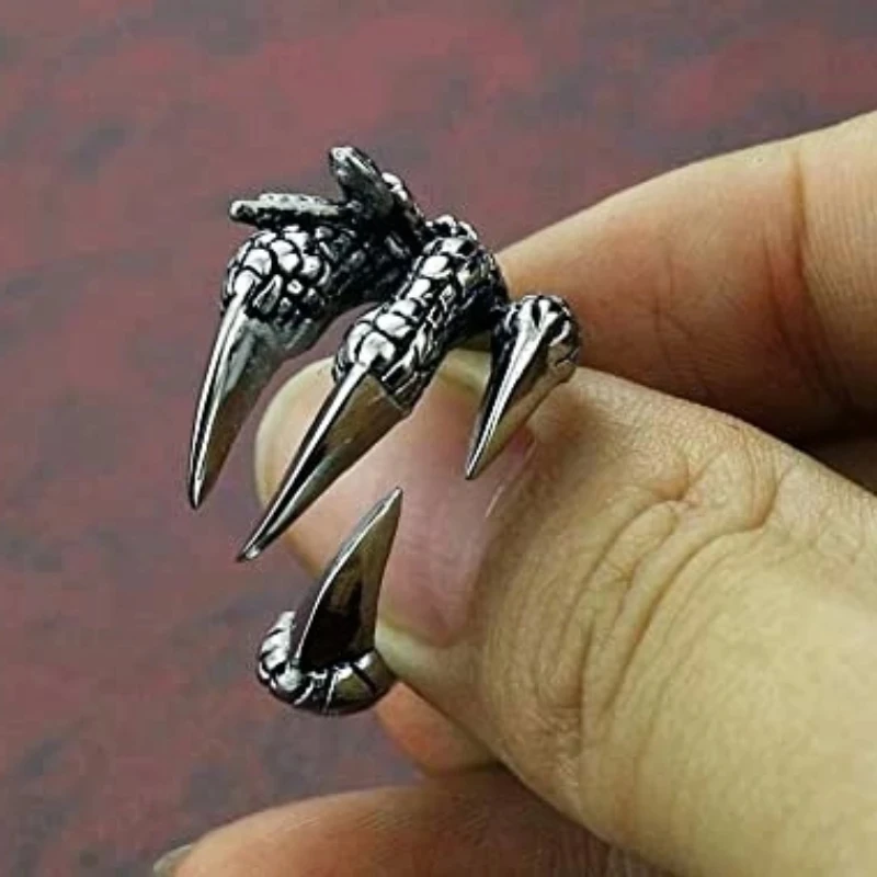 1pcs Vintage Gothic Dragon Claw Ring for Men Bull Head Skull Spider Eagle Lion Cross Snake Animal Ring Punk Gothic Jewelry Gift