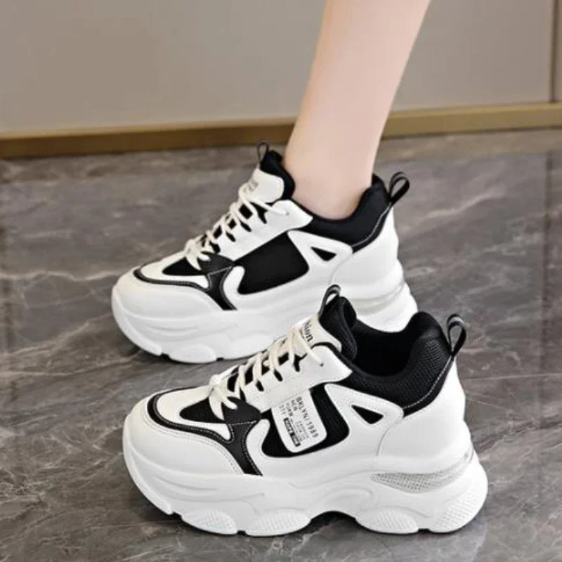 2024 Damenschuhe Sommer Plattform Schuhe Casual Sneakers hochwertige Mesh atmungsaktive Frauen