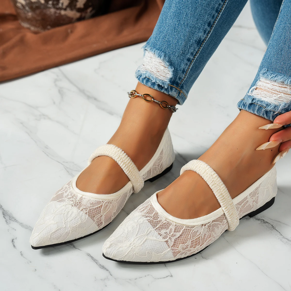 フレンチポインテッドトゥレースメリージェーンシューズ、レディースフラットスリッポンローカットシングルシューズ、春のエレガントな新スタイル