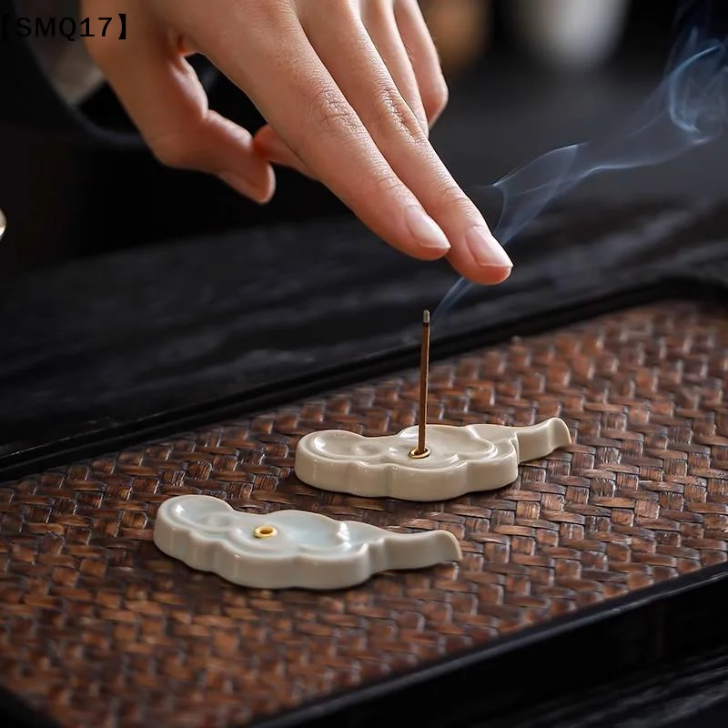 Ceramic Auspicious Cloud Mini - đánh giá và giá Incense Stick Holder
