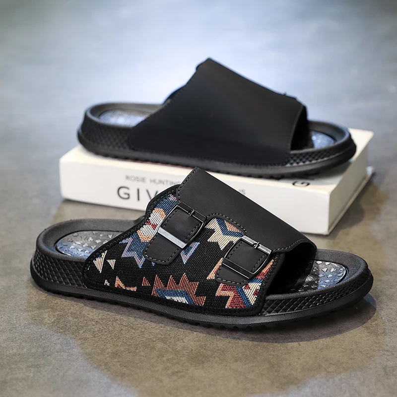 

Men's fashion slippers summer new breathable lightweight soft-sole anti-slip comfort casual outdoor walking slippers beach shoes