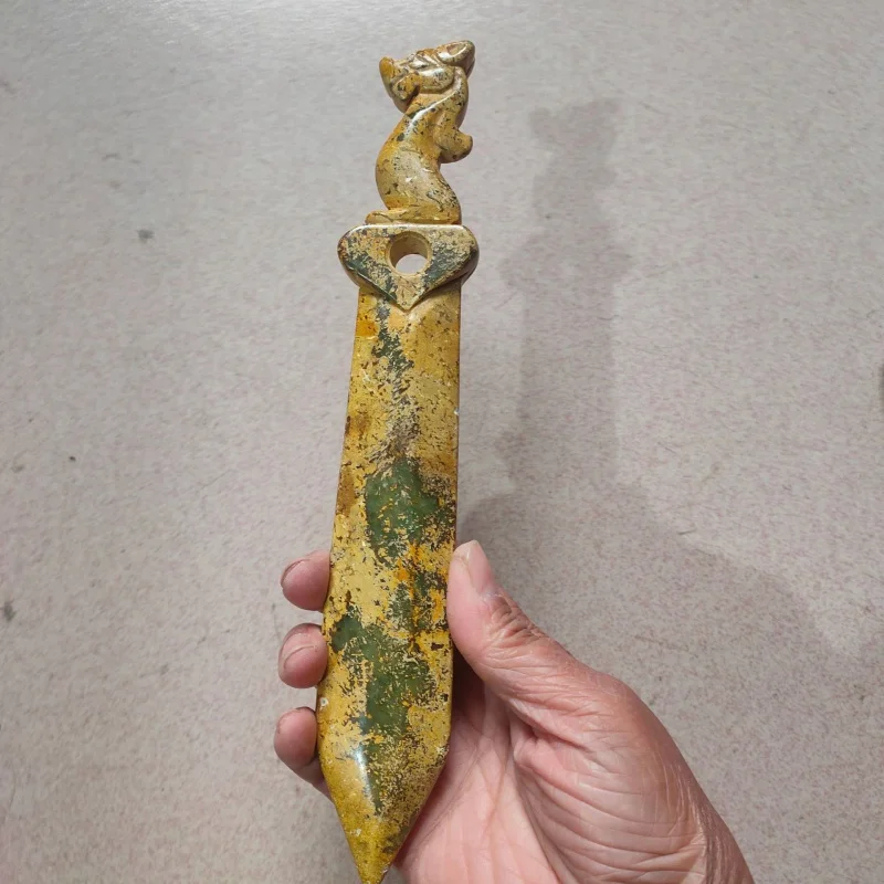 Xiuyan Jade antiguo miscelánea antiguo artesanías, Arma de concha de cuero antiguo, espada de Jade corta, cuchillo de Jade Gaogu, Orname