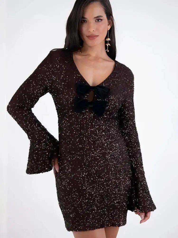 Fantoye グリッターブライトシルクシャイニーボウミニドレス女性コーヒーフレアスリーブ V ネックドレス秋冬新エレガントパーティークラブウェア
