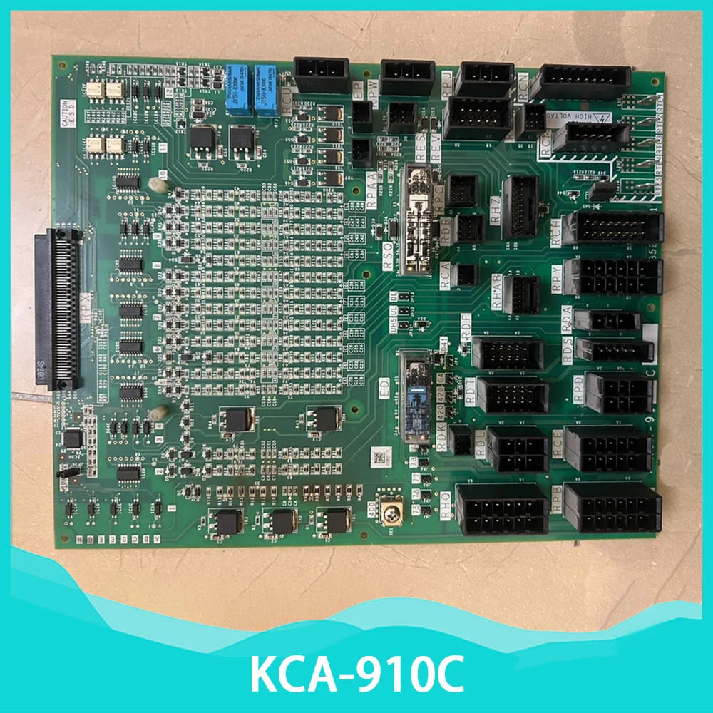 

Плата интерфейса лифта без машинного помещения KCA-910C