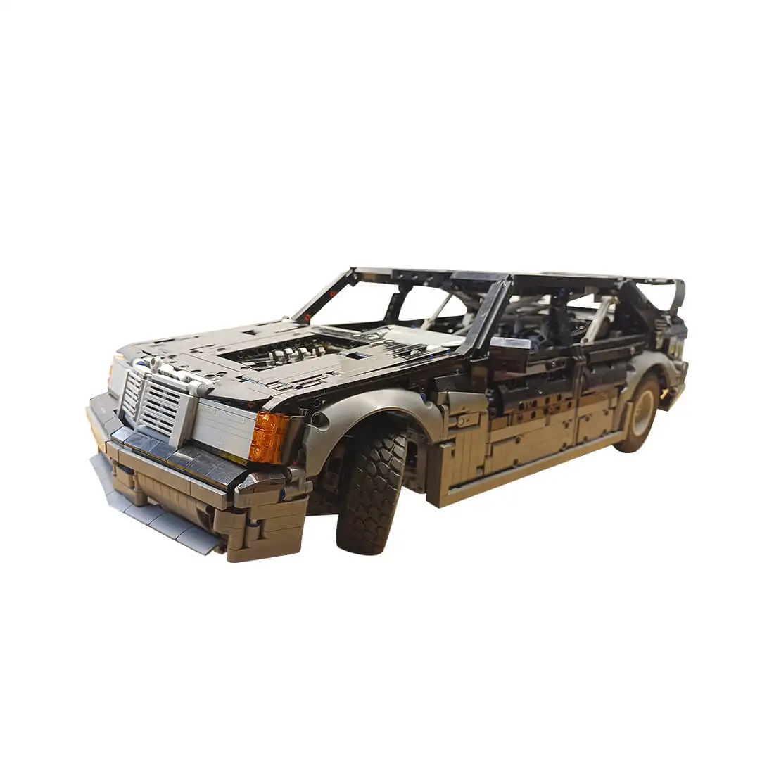 

Custom Moc-190106 Легендарный гоночный автомобиль с интерьером и рулевым управлением (4391 шт.)