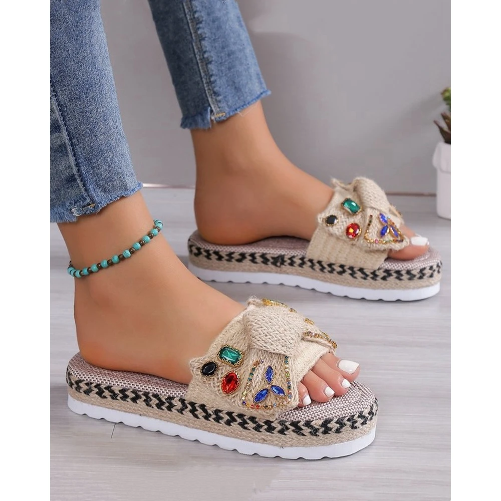 Women Bowknot Gem Stone Decor Wide Strap Ethnic Slippers Summer Vacation Flats Femme Casual Going Out Summer New Fashion Shoes