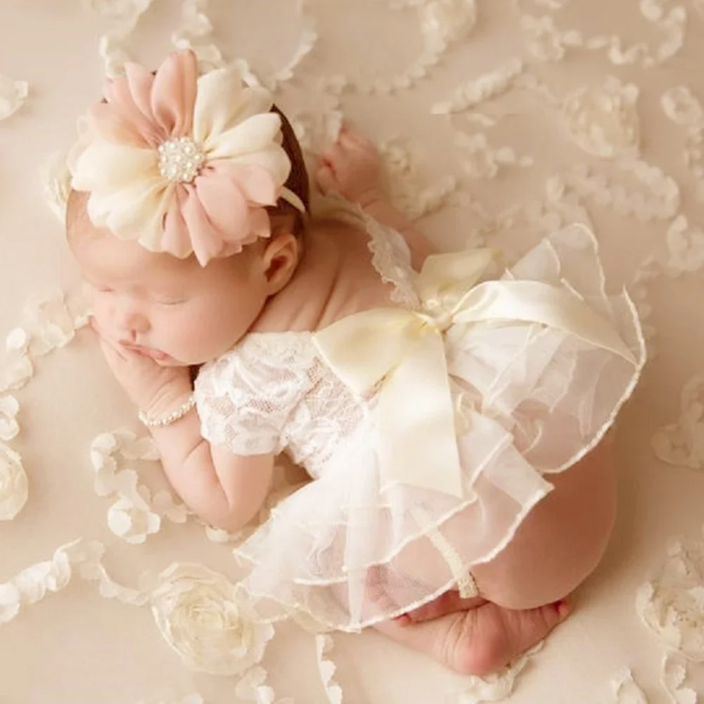 Barboteuse en Dentelle pour Bébé, Vêtement Dos aux, Décolmétrage en V Profond, Accessoires de Photographie Artistique, Coiffure de Nouveau-Né, Fleurs