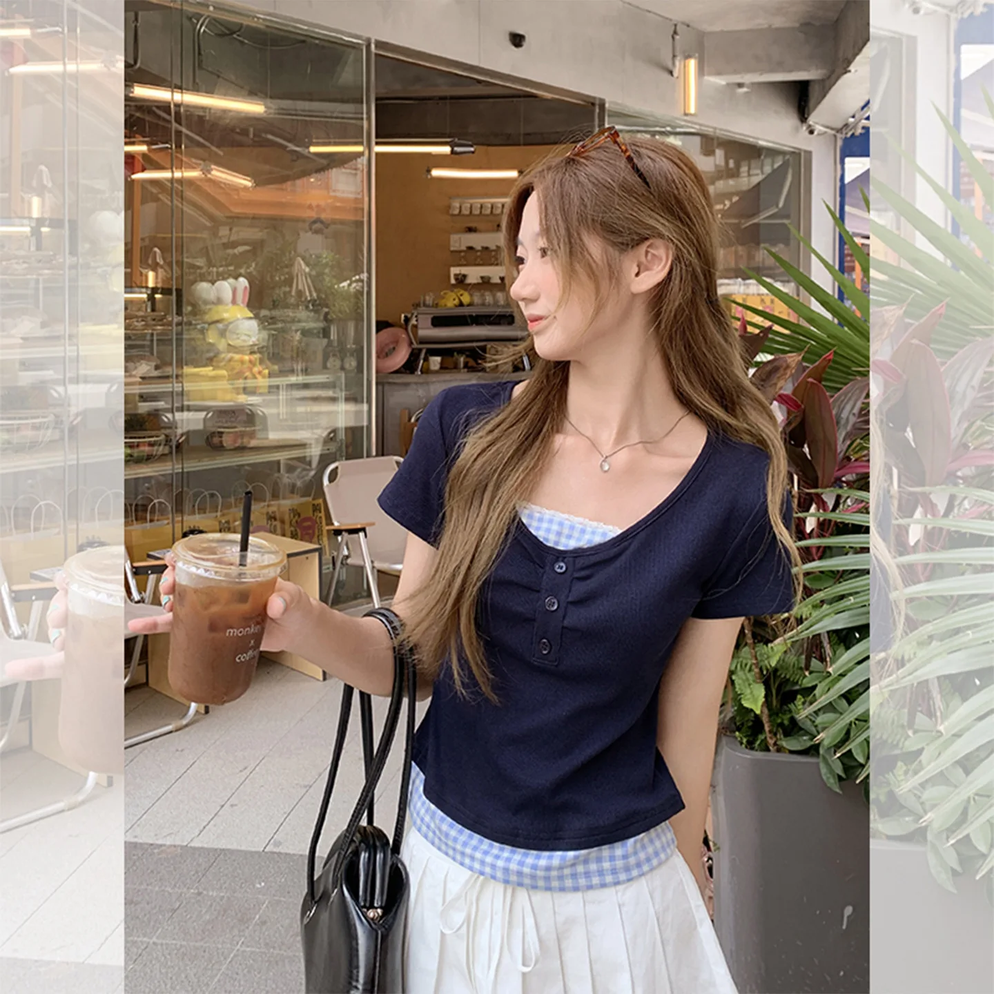 

Navy Blue Fake Two-Piece Lace Plaid V-Neck Short Sleeve T-Shirt for Women Summer Unique Pleated Top